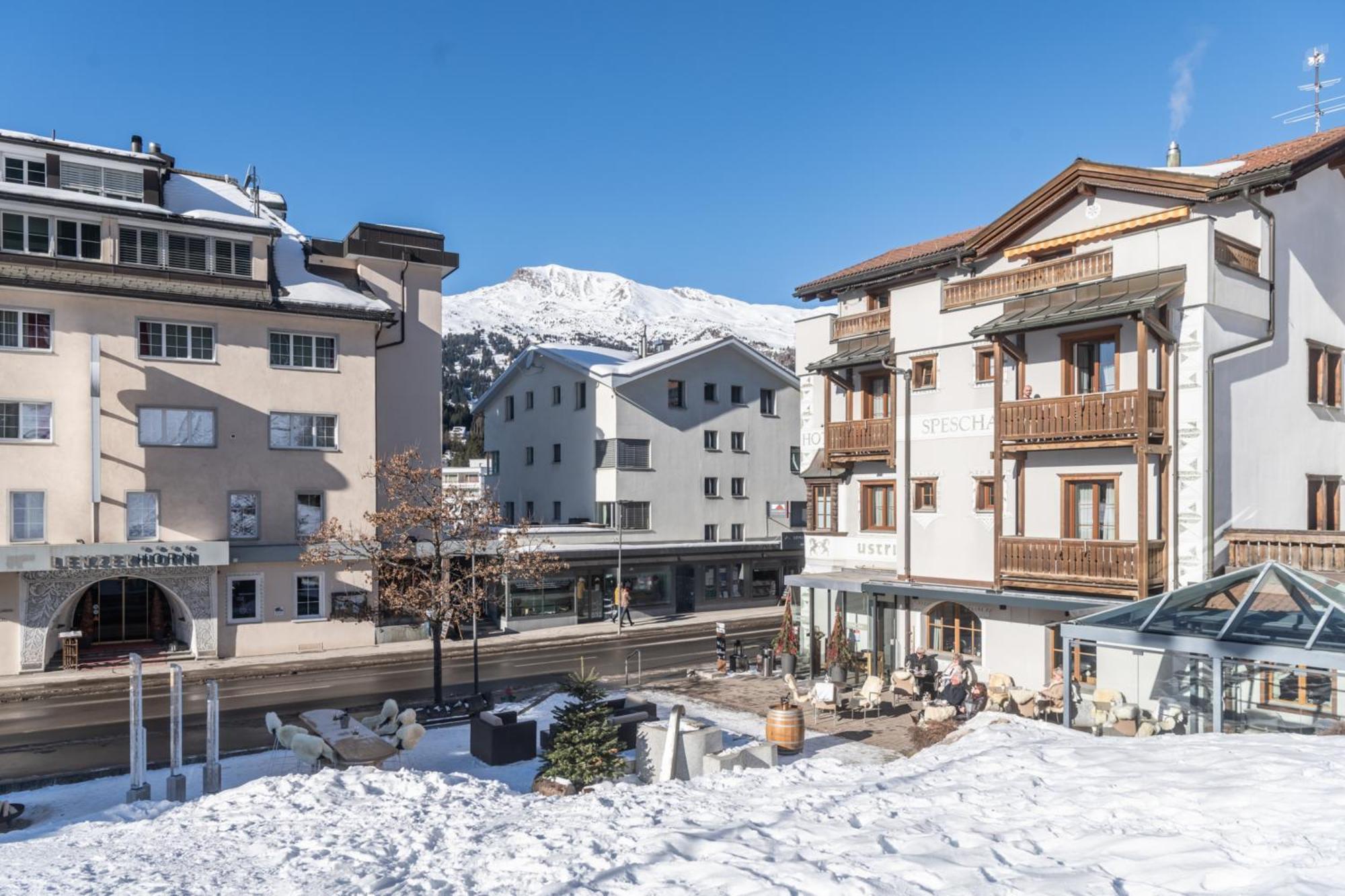Hotel Spescha Лензерхайде Екстериор снимка