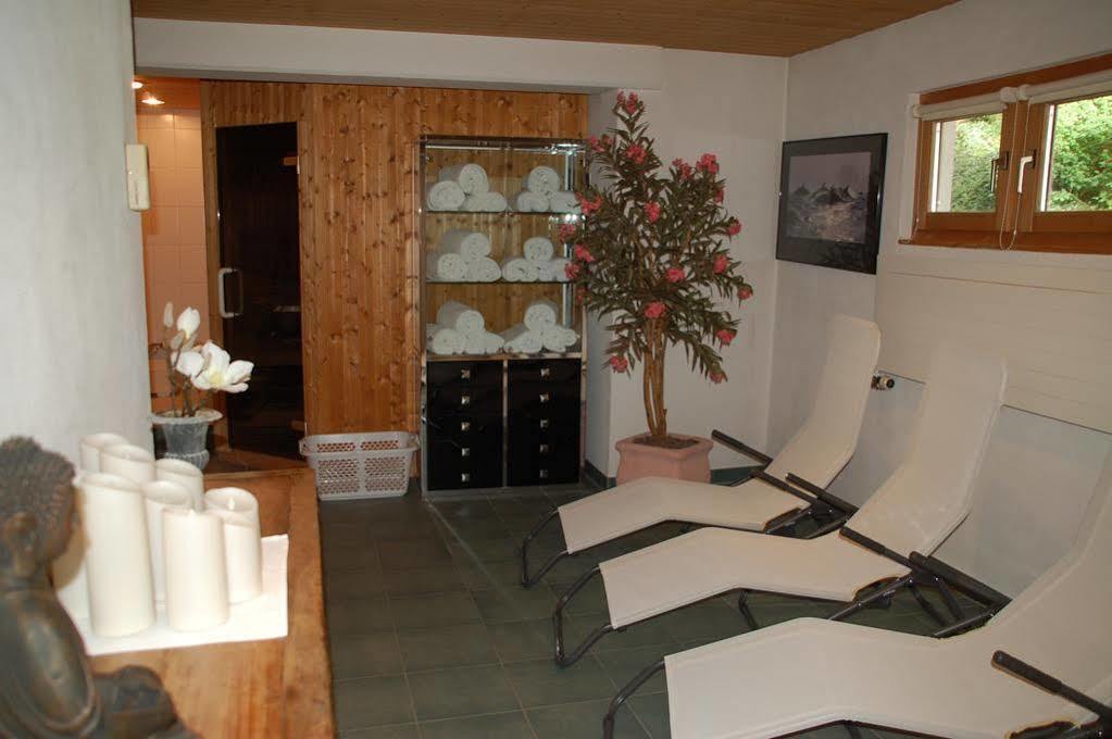 Hotel Spescha Лензерхайде Екстериор снимка